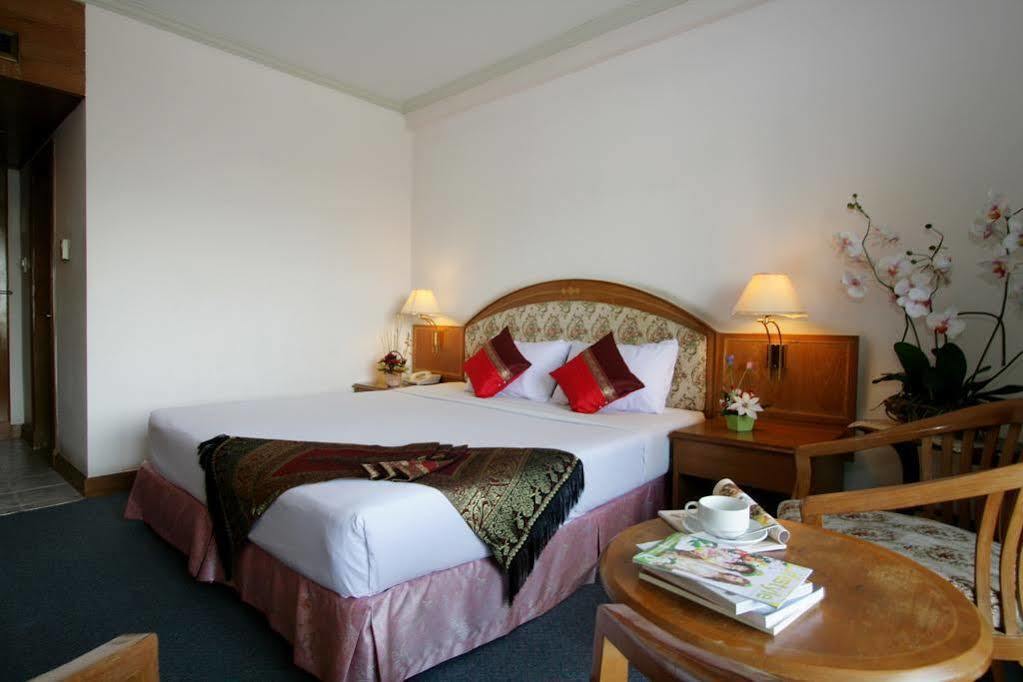 Hatyai Merridian Hotel Hat Yai Buitenkant foto